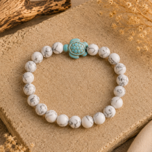 Weißes Howlith-Armband mit Schildkröte