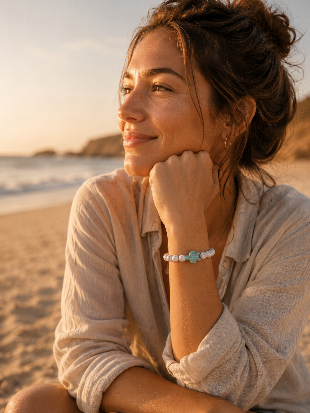 Weißes Howlith-Armband mit Schildkröte – Bild 2